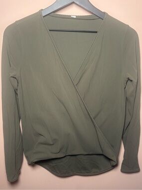 Lululemon Full Freedom Wrap Top Olive Green Long Sleeve Estimated Size 6